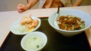 四川飯店「ほいこーろー丼」