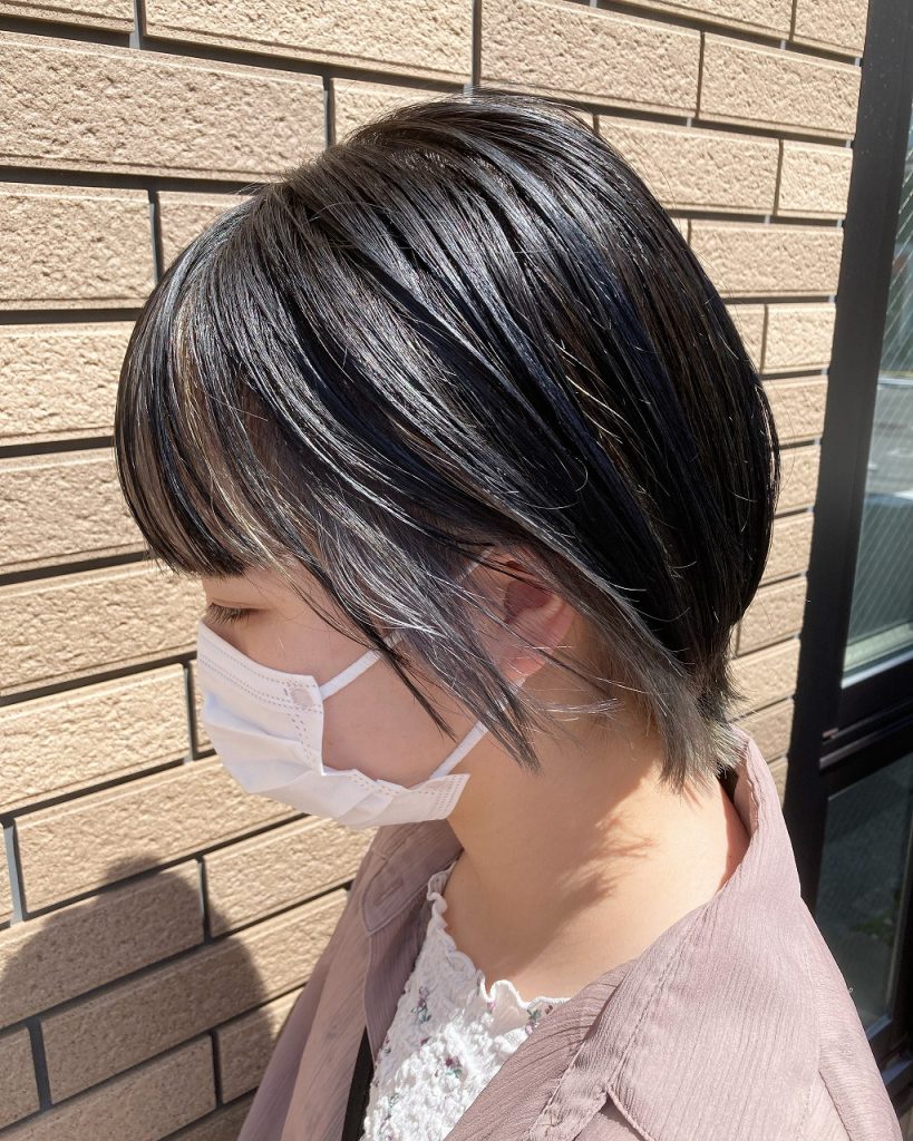 ショートヘア インナーシルバー